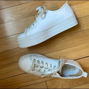 Platform keds! Worn ONCE. 8.5 women’s